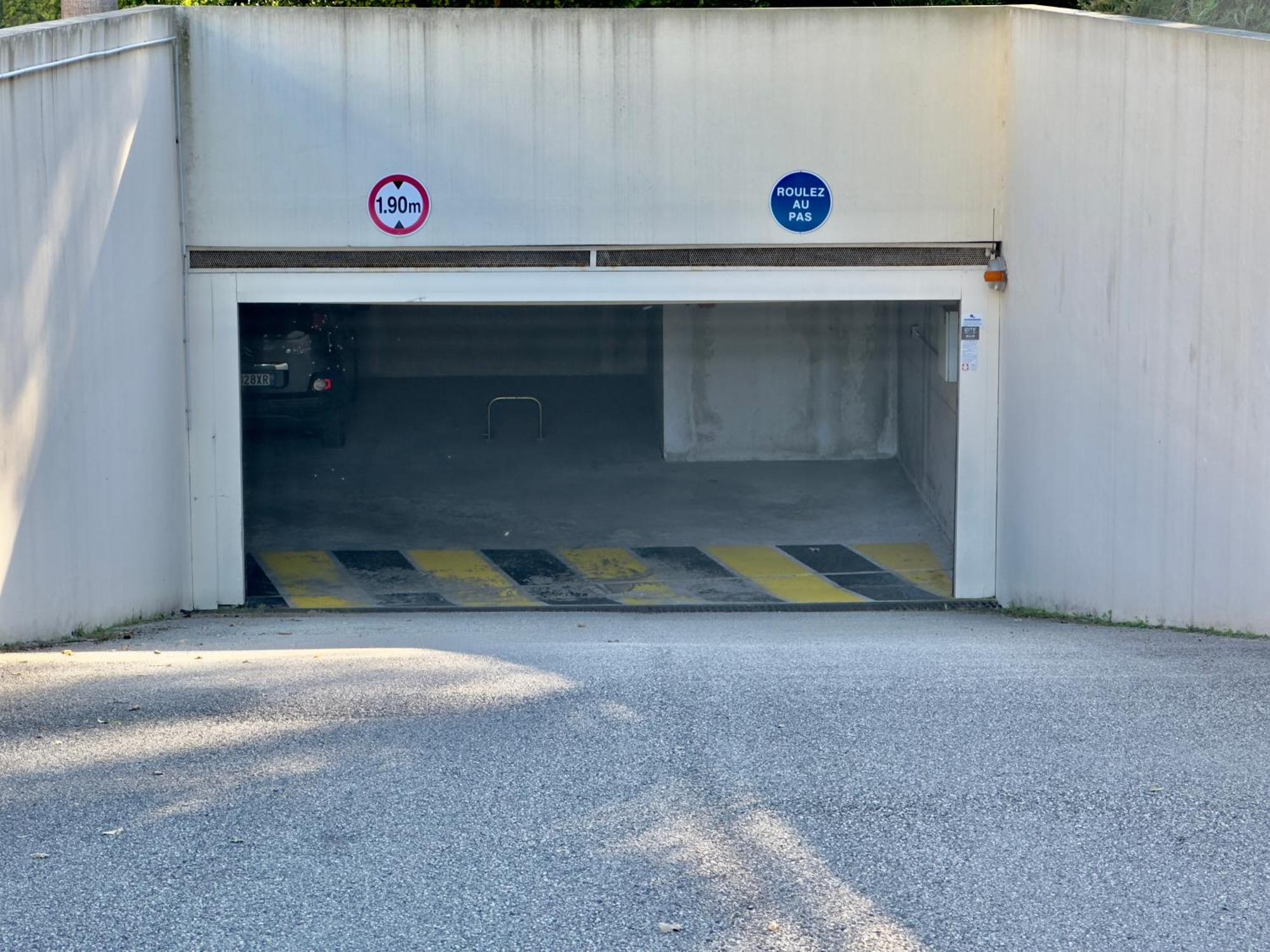 Regent Cote D'Azur Air-Conditioned, Pool, Garden & Parking Villeneuve-Loubet Eksteriør billede